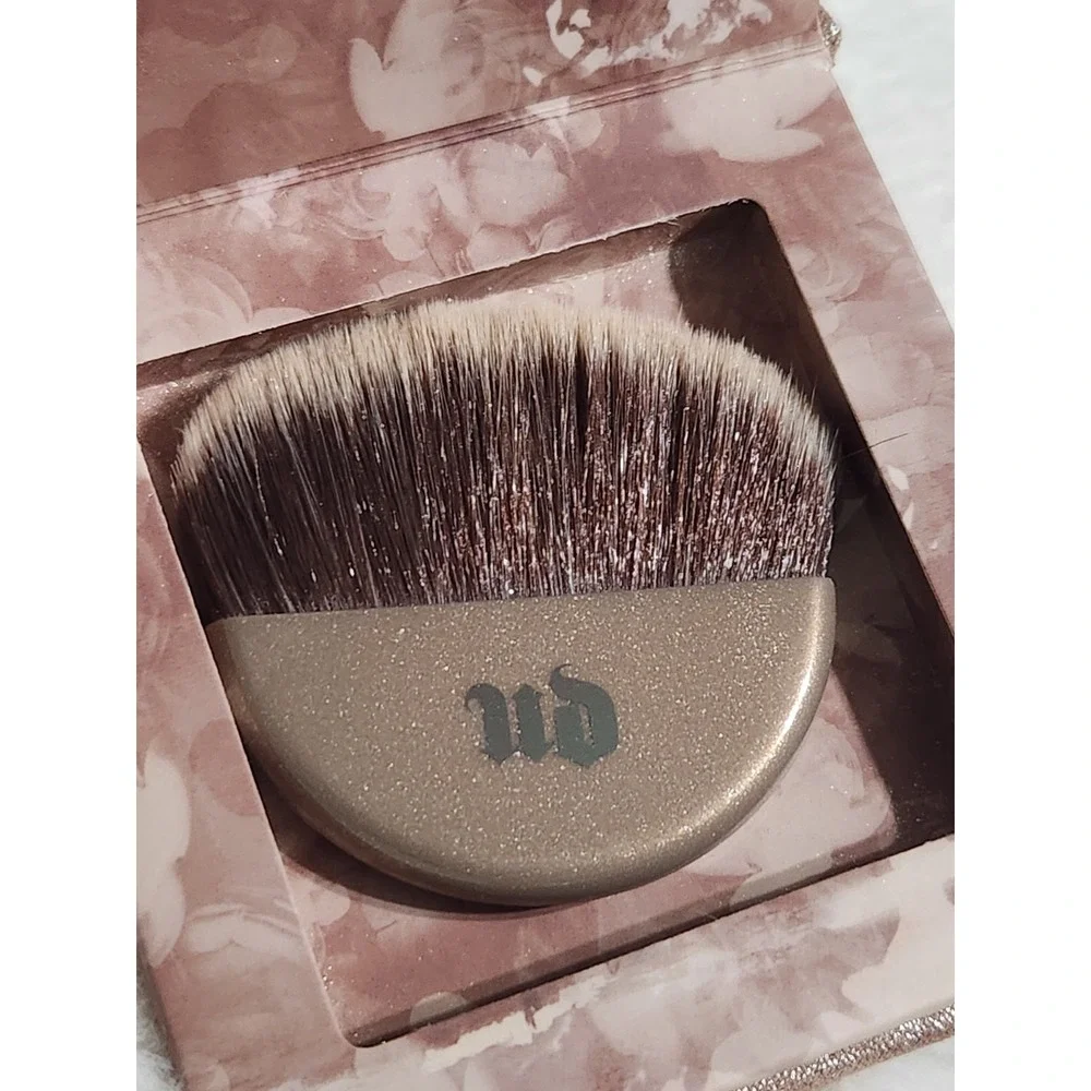 Urban Decay Naked Illuminated Face & Body Powder Luminous FULL SIZE RARE